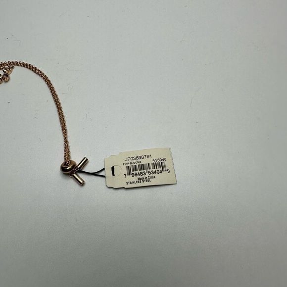 NWT!! Fossil Women's Rose Gold-Tone Chain Bracelet - Picture 3 of 4
